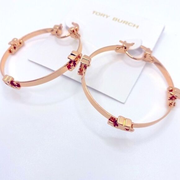 New Tory Burch Rose Gold Logo Light Weight Hoop Earings - Picture 3 of 9